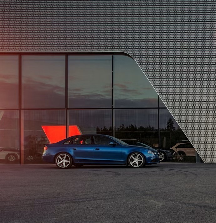 MBY-Automobile Showroom